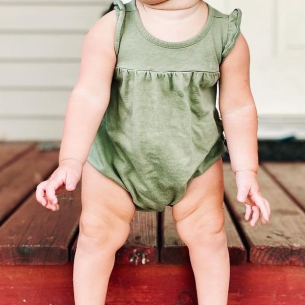 2 Rompers - Picture 5 of 5
